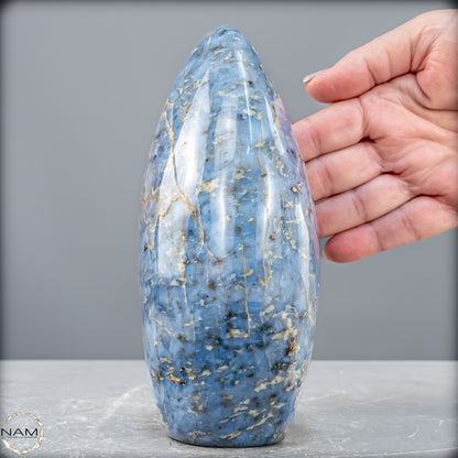 Natürliche Blaue Quarz Freiform aus Brasilien - 1924,67 g