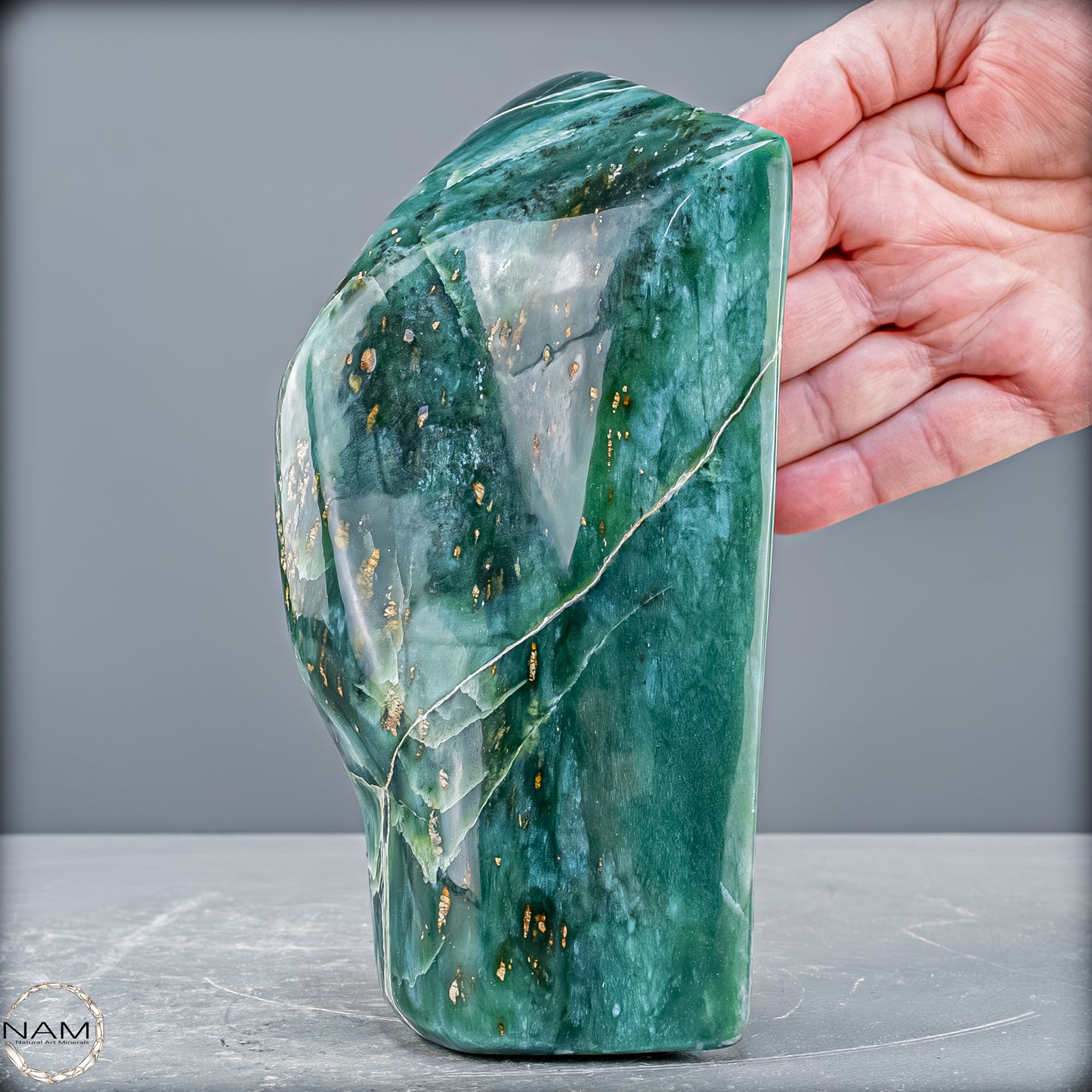 Natürliche Jade-Nephrit Freiform aus Burma - 1128,47 g