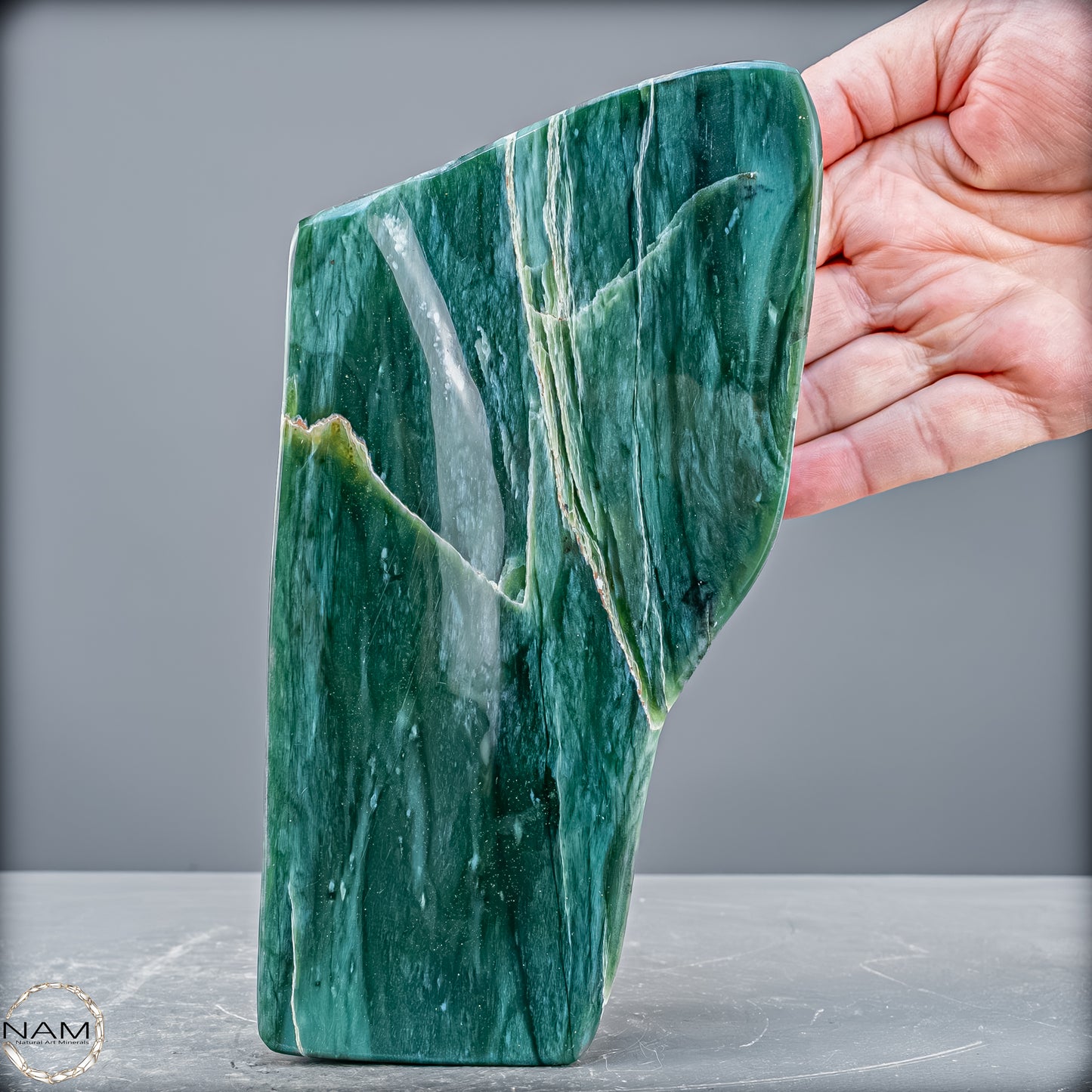 Natürliche Jade-Nephrit Freiform aus Burma - 1128,47 g