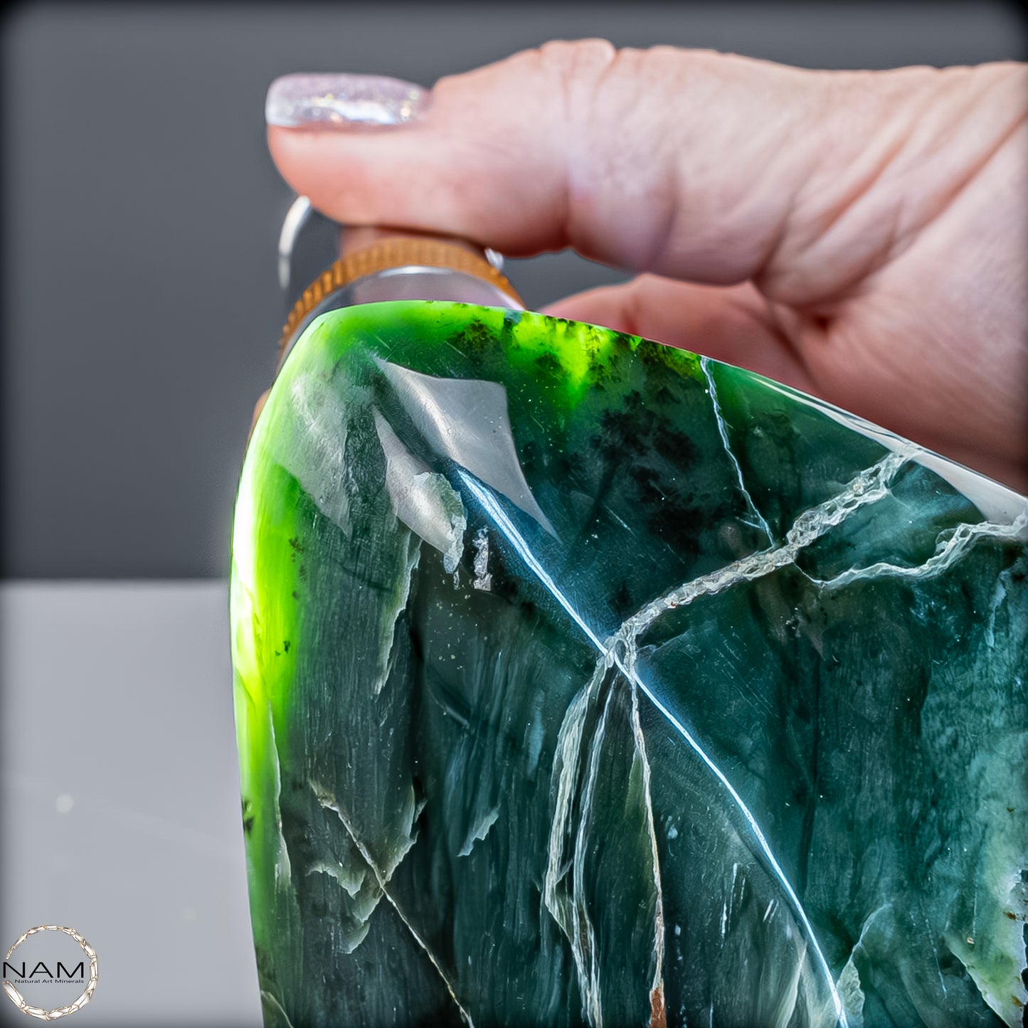 Natürliche Jade-Nephrit Freiform aus Burma - 1128,47 g