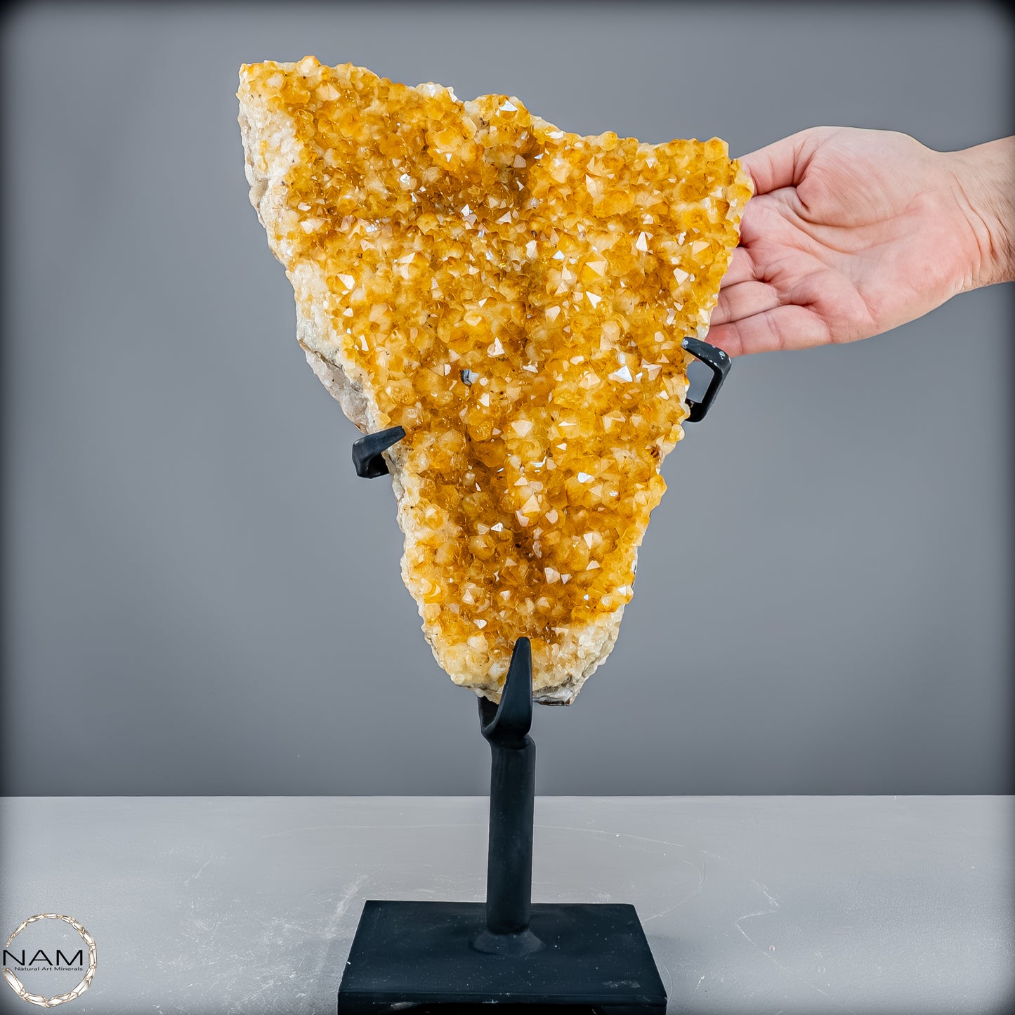 AAA++ Natürliche Citrin-Druse auf Ständer, Brasilien - 4763,41 g