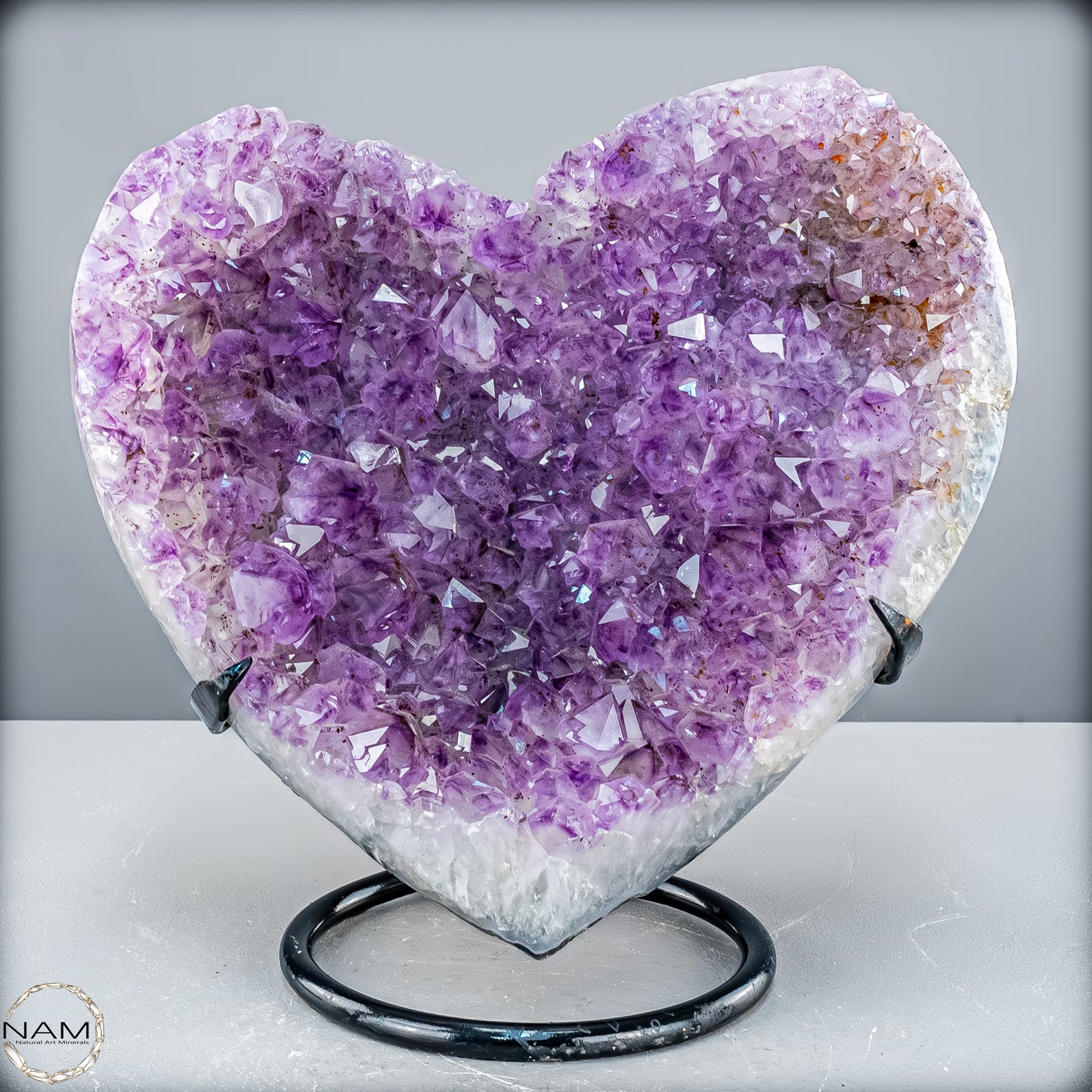 Natürlicher Amethyst-Herz Druse auf Ständer – 6321,78 g