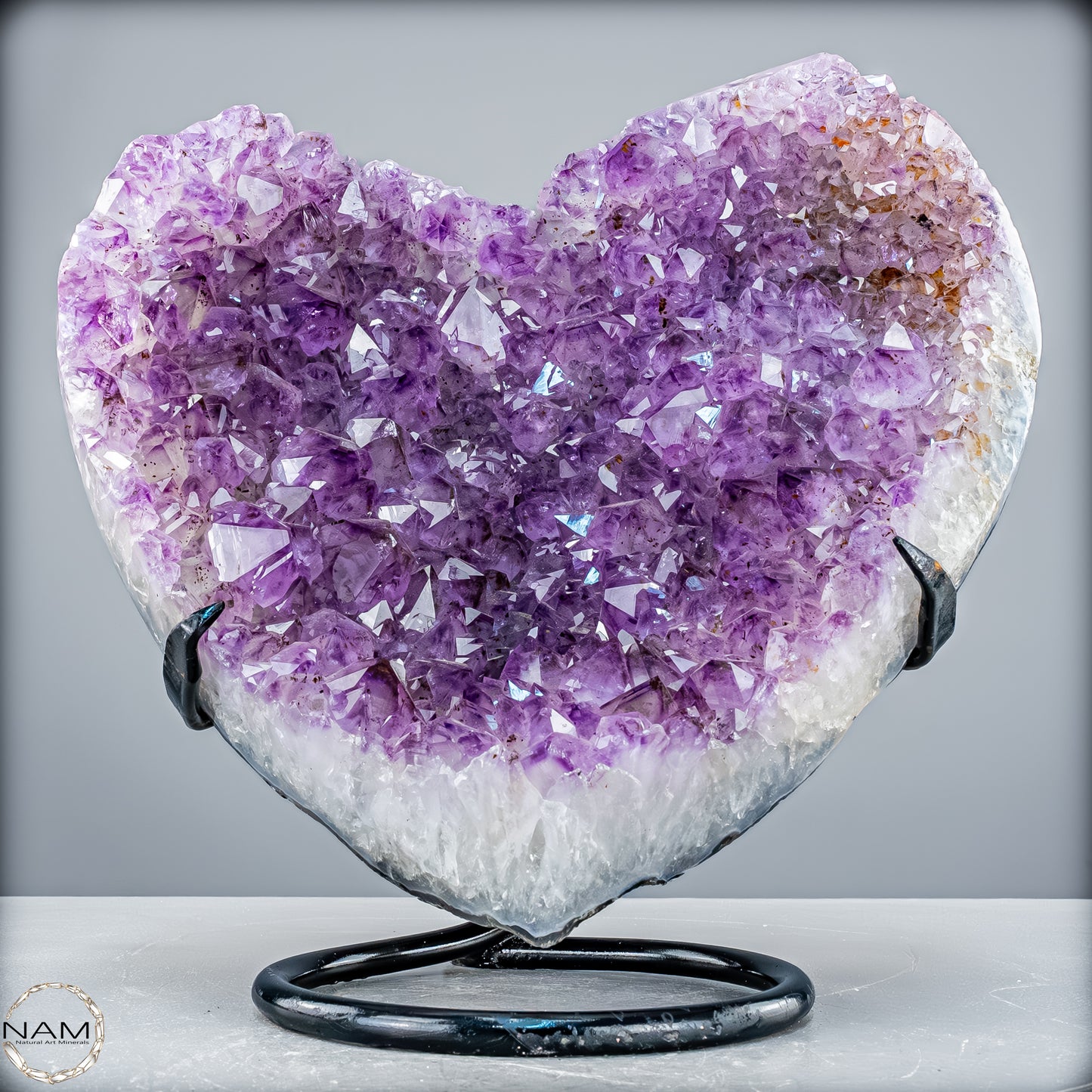 Natürlicher Amethyst-Herz Druse auf Ständer – 6321,78 g