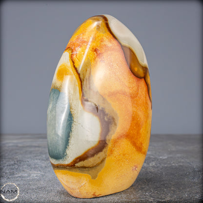 Natürliche Polychrome Jaspis Kristall-Freiform - 914,32g
