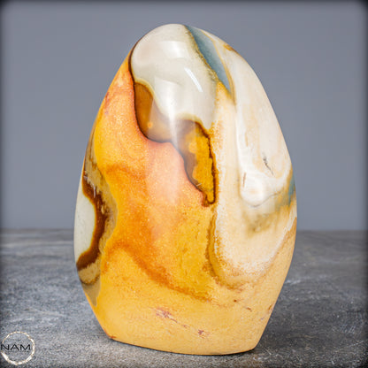 Natürliche Polychrome Jaspis Kristall-Freiform - 914,32g