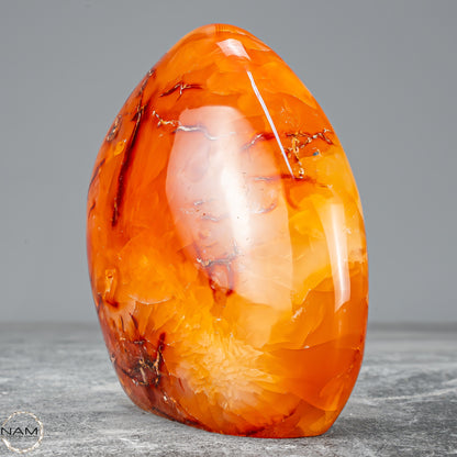 Natürlicher Roter Carneol-Kristall Freiform - 647,39g