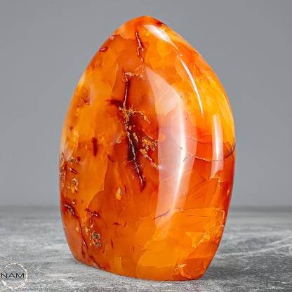 Natürlicher Roter Carneol-Kristall Freiform - 647,39g