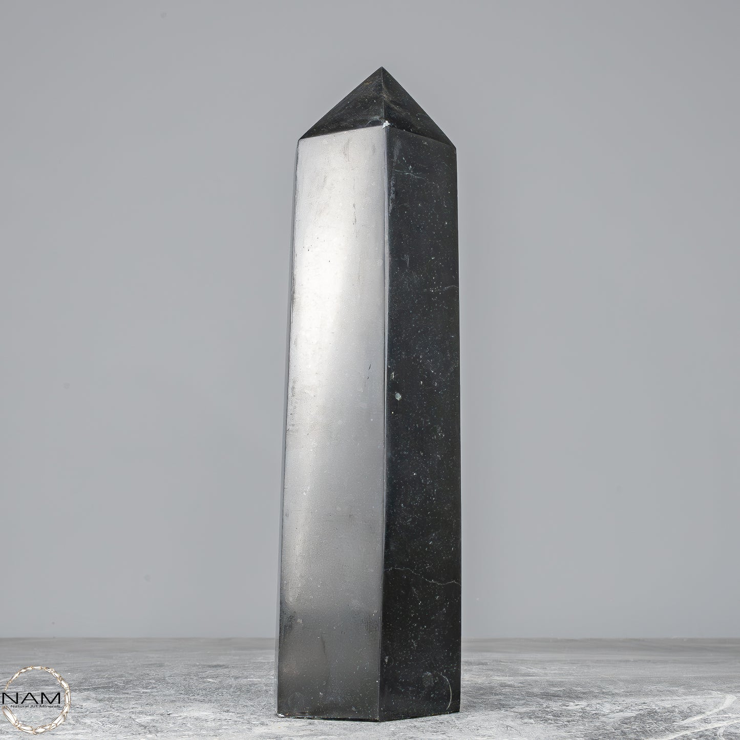 Natürlicher Tourmalin Kristall-Obelisk aus Brasilien - 1305,83g