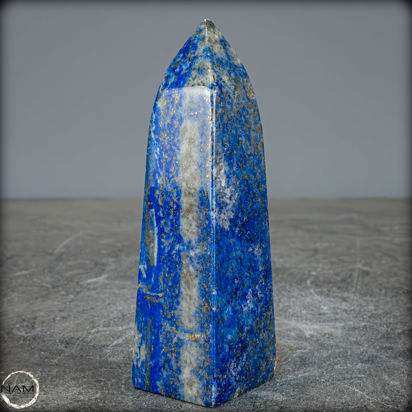 Natürlicher Königsblauer Lapislazuli Kristall-Obelisk, Spitzenqualität - 247,85g