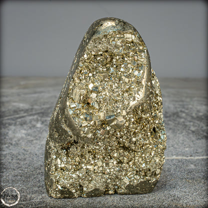 Natürliche Pyrit Kristallcluster - 673,35g