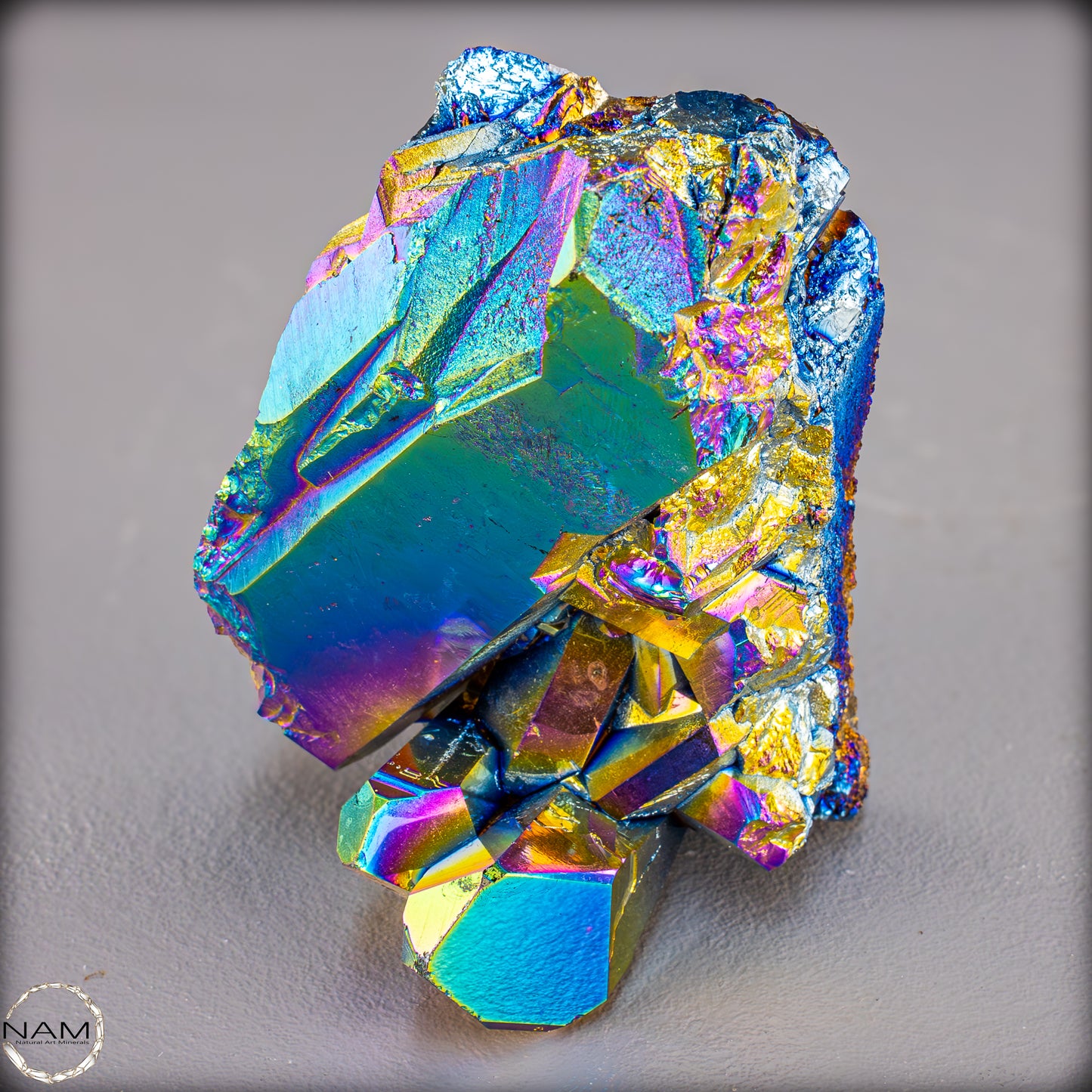 Wunderschönes Aura-Amethyst Kristallcluster – 671,39g