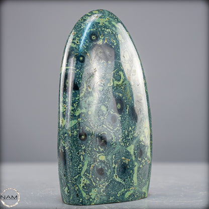 Natürliche Kambaba-Jaspis Kristall Freiform - 907,85g