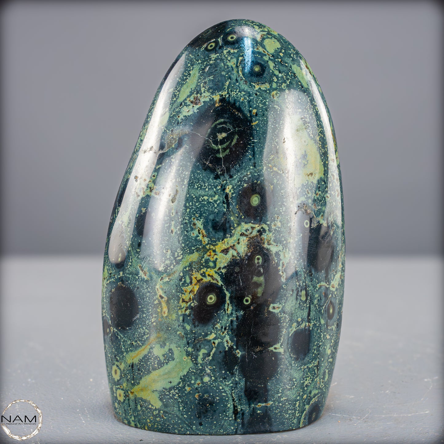 Natürliche Kambaba-Jaspis Kristall Freiform - 907,85g