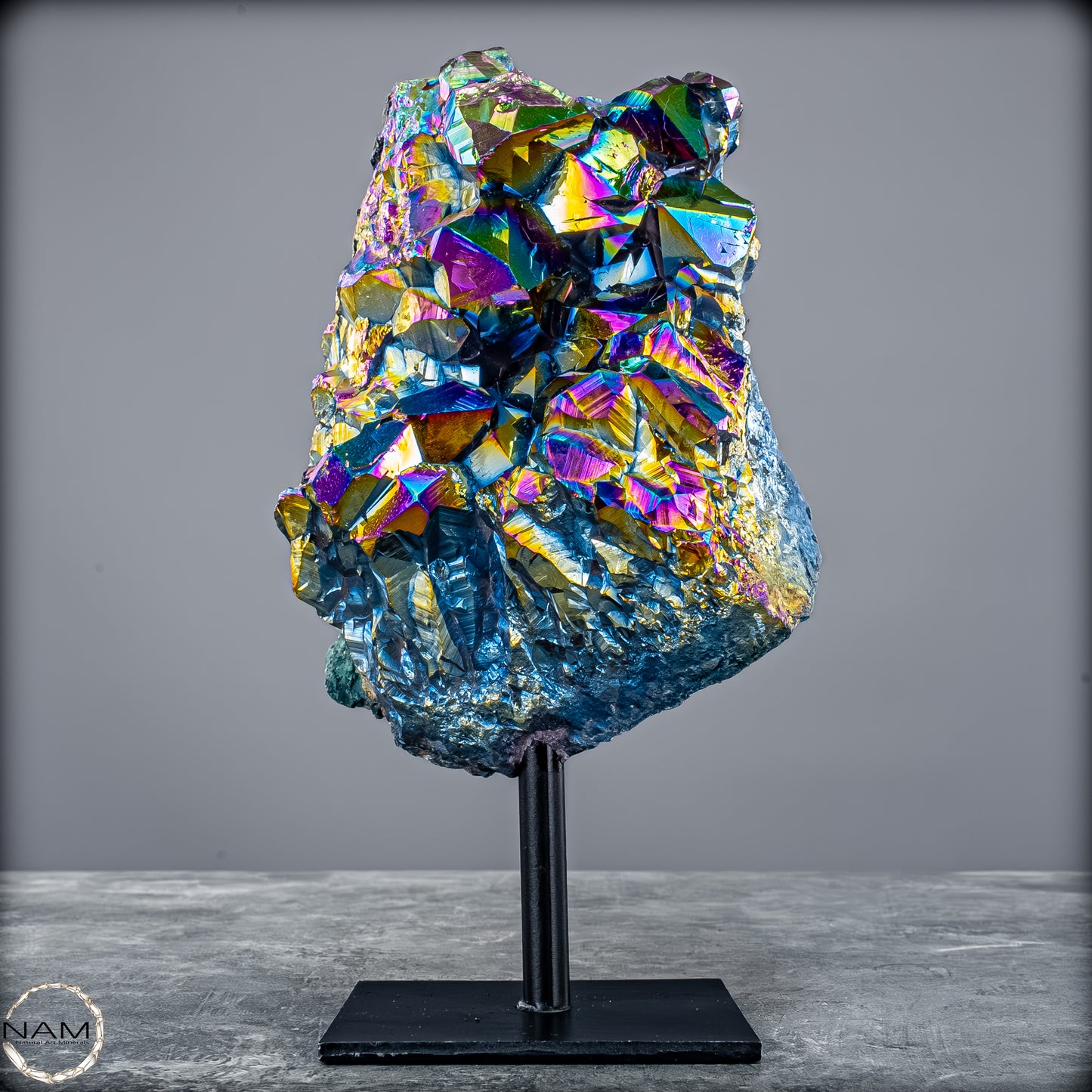 Kristall-Aura-Amethyst auf Ständer – 1712,66g