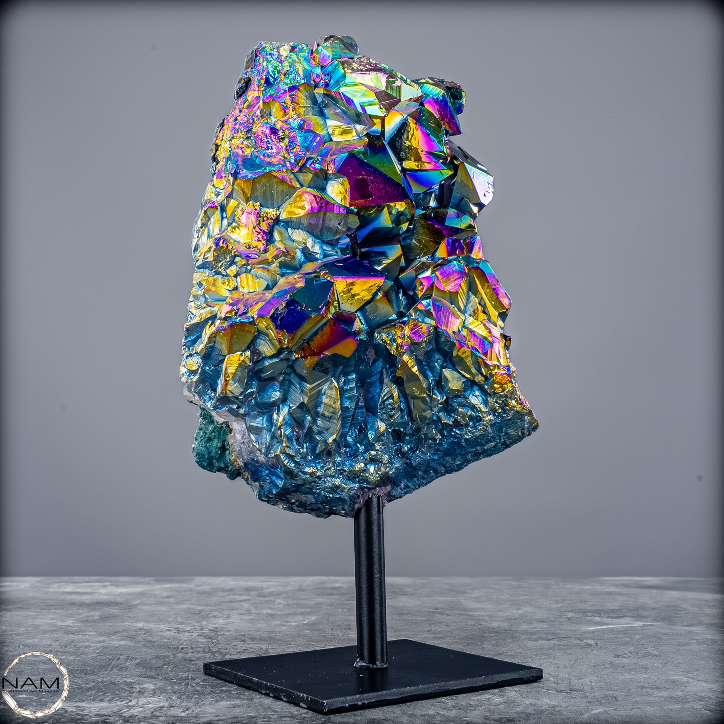 Kristall-Aura-Amethyst auf Ständer – 1712,66g