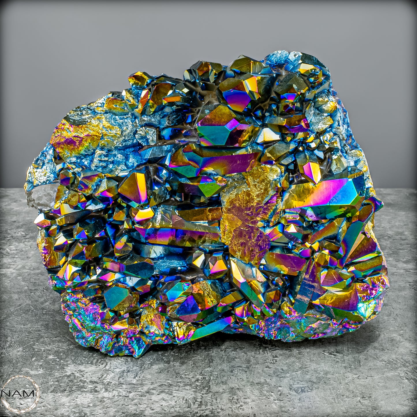 Titanium Aura Quarz – Schillernde Energie der Transformation – 3122,18g