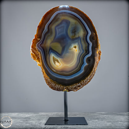 Achat Scheibe mit Druse – Natürliches Farbenspiel auf Ständer aus Brasilien - 4995,61g