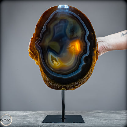 Achat Scheibe mit Druse – Natürliches Farbenspiel auf Ständer aus Brasilien - 4995,61g