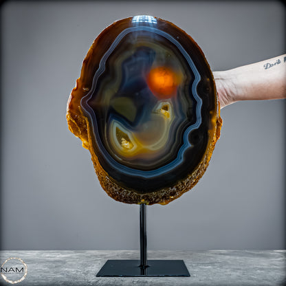 Achat Scheibe mit Druse – Natürliches Farbenspiel auf Ständer aus Brasilien - 4995,61g