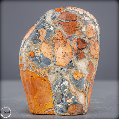 Natürliche Indonesische Picture Jasper-Kristall Freiform – 381,27g