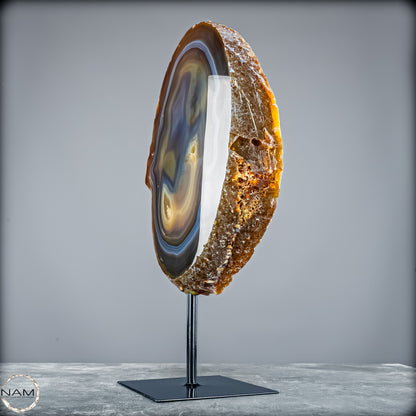 Achat Scheibe mit Druse – Natürliches Farbenspiel auf Ständer aus Brasilien - 4995,61g