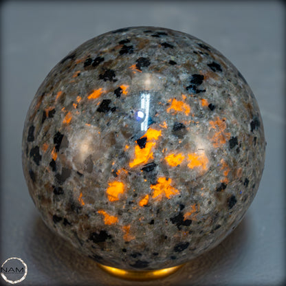 Natürliche Yooperlite Kugel aus den USA – 353,12g - 63,5mm