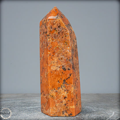 Natürlicher Granat in Feldspat mit Pfirsich-Mondstein Obelisk - 1600,99g