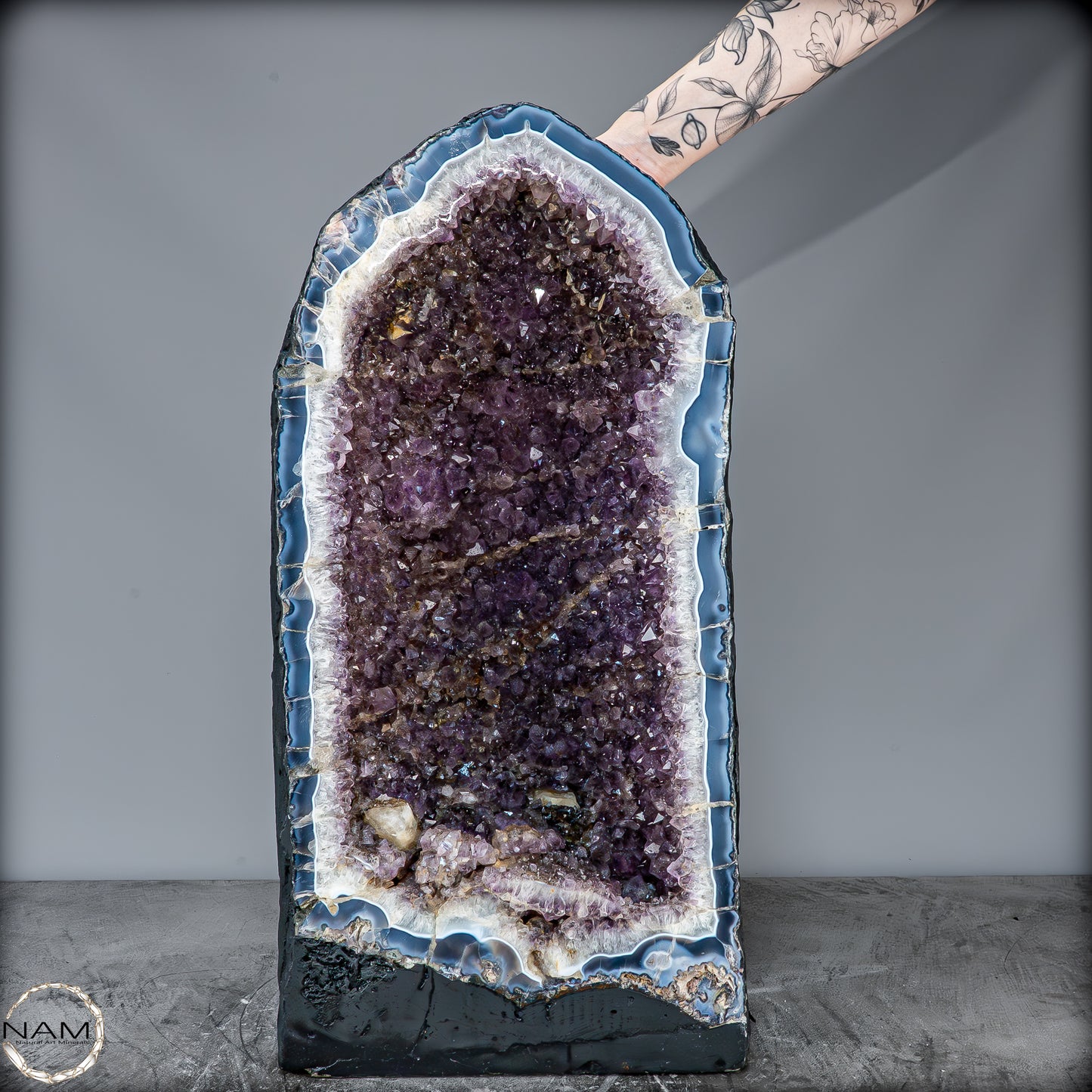 Majestätische Amethyst-Achat-Geode aus Uruguay – 58,8 kg Naturkunstwerk