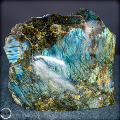 Natürliche Labradorit Kristall-Freiform - 4140,48g