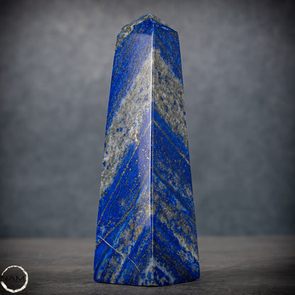 Natürlicher Königsblauer Lapislazuli Kristall-Obelisk, Spitzenqualität - 396,17g