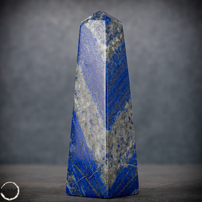 Natürlicher Königsblauer Lapislazuli Kristall-Obelisk, Spitzenqualität - 396,17g