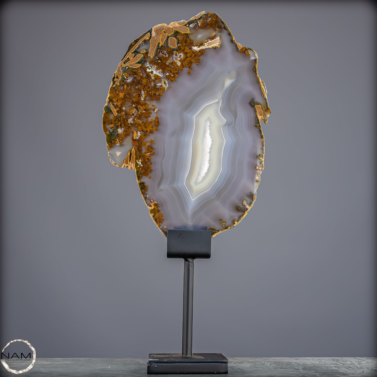 Achat Scheibe  – Natürliches Farbenspiel auf Ständer aus Brasilien - 711,07g