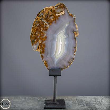 Achat Scheibe  – Natürliches Farbenspiel auf Ständer aus Brasilien - 711,07g