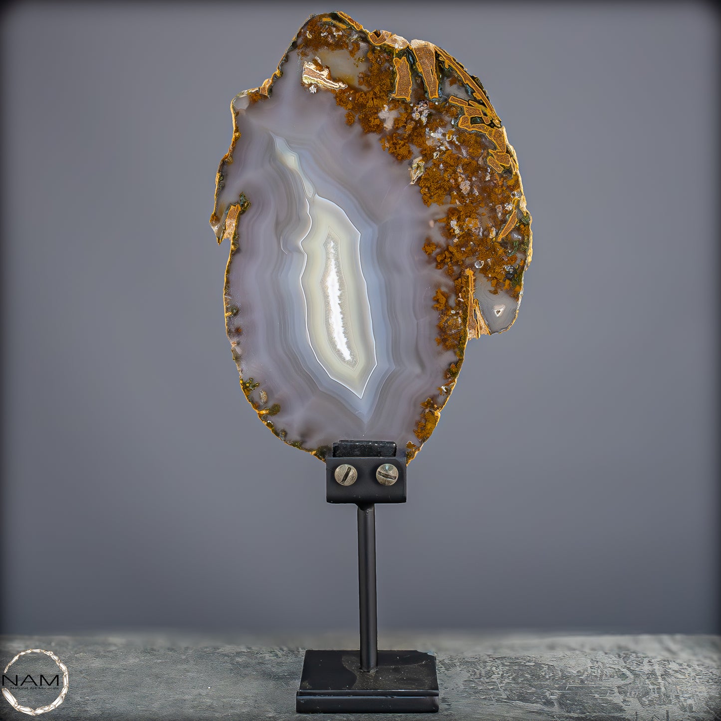 Achat Scheibe  – Natürliches Farbenspiel auf Ständer aus Brasilien - 711,07g