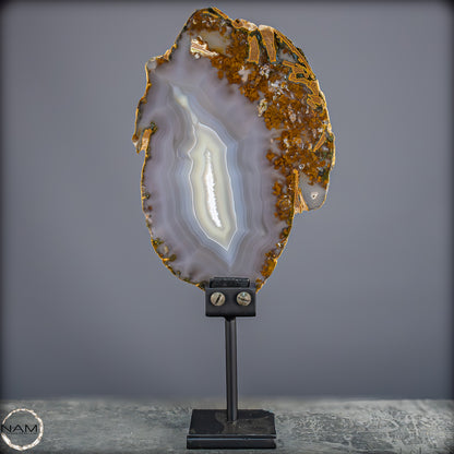 Achat Scheibe  – Natürliches Farbenspiel auf Ständer aus Brasilien - 711,07g