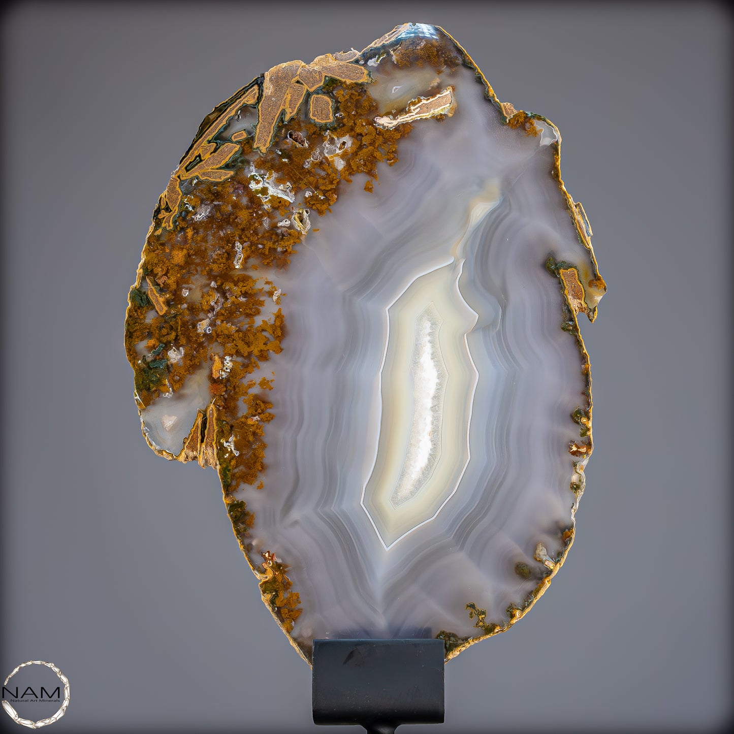 Achat Scheibe  – Natürliches Farbenspiel auf Ständer aus Brasilien - 711,07g