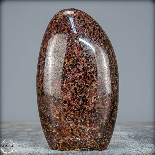 Natürliche Roter Granat-Kristall Freiform - 983,01g