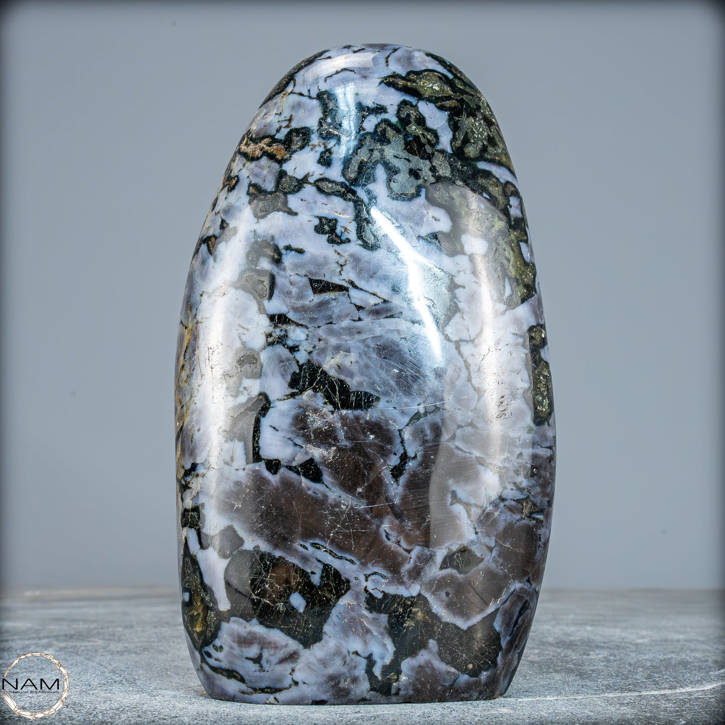 Natürliche Merlinit (Gabbro) Kristall Freiform - 969,08g