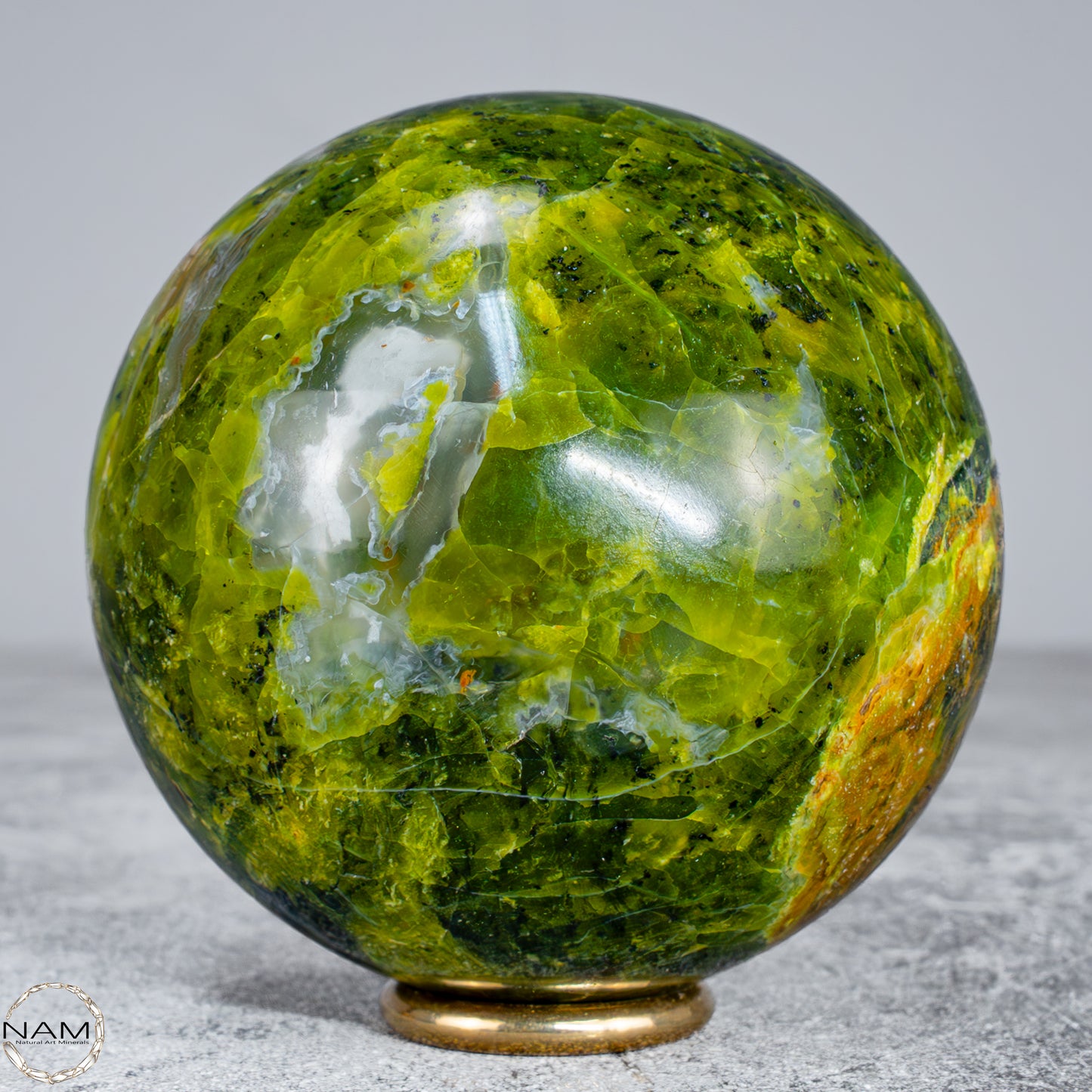 Natürliche Grüne Opal-Kristall Kugel -522,36g