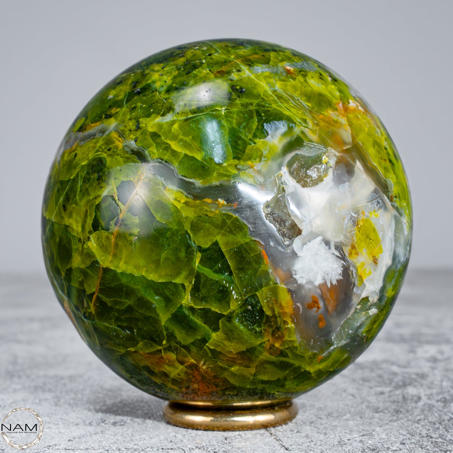 Natürliche Grüne Opal-Kristall Kugel -522,36g