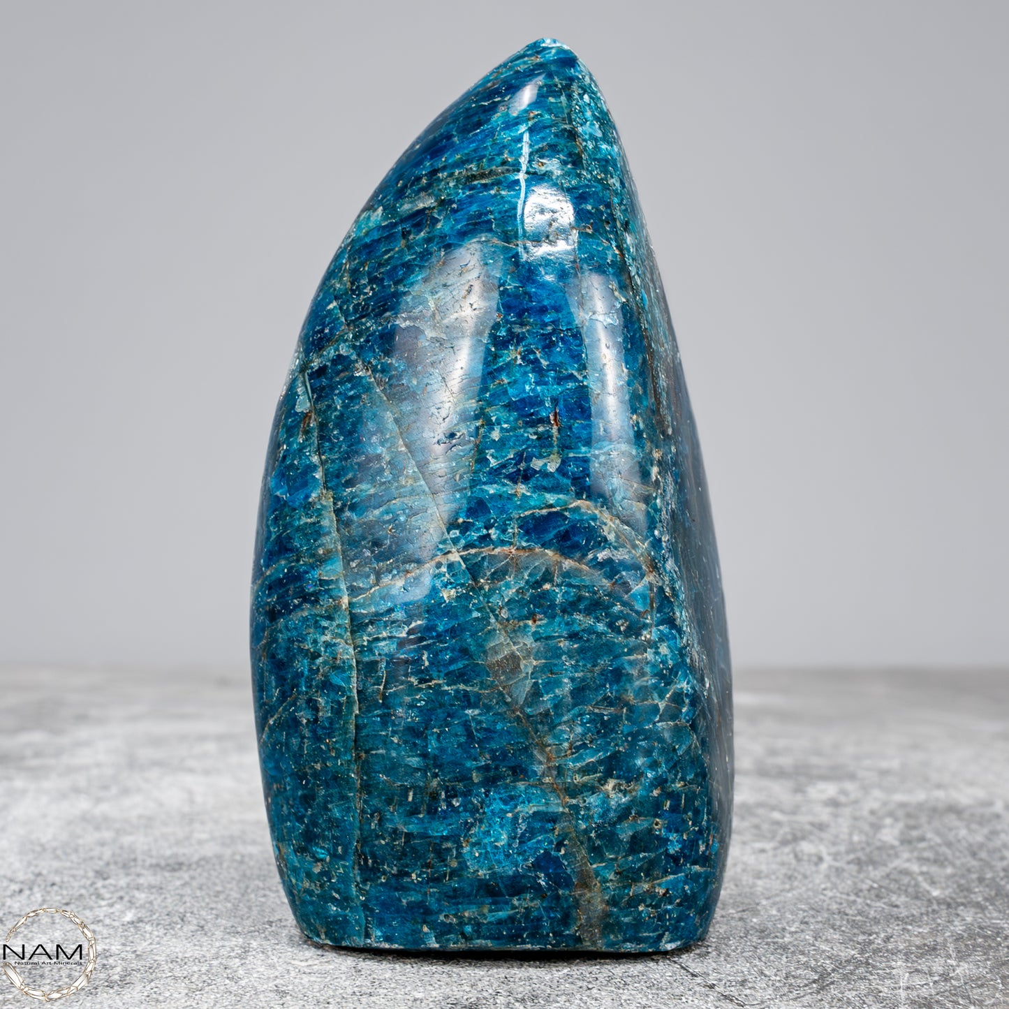 Natürliche Blaue Apatit Kristall-Freiform -671,55g