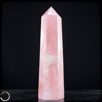 Natürlicher Rosenquarz-Kristall Obelisk aus Brasilien - 700,15g