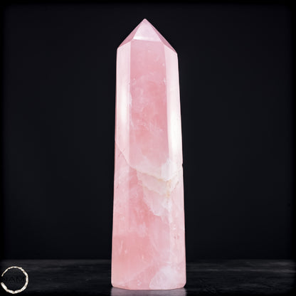 Natürlicher Rosenquarz-Kristall Obelisk aus Brasilien - 700,15g
