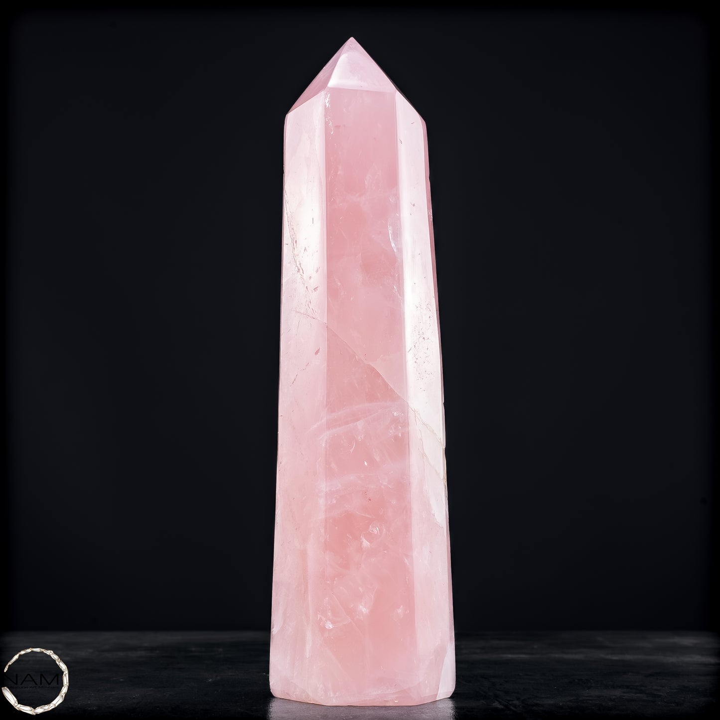 Natürlicher Rosenquarz-Kristall Obelisk aus Brasilien - 700,15g
