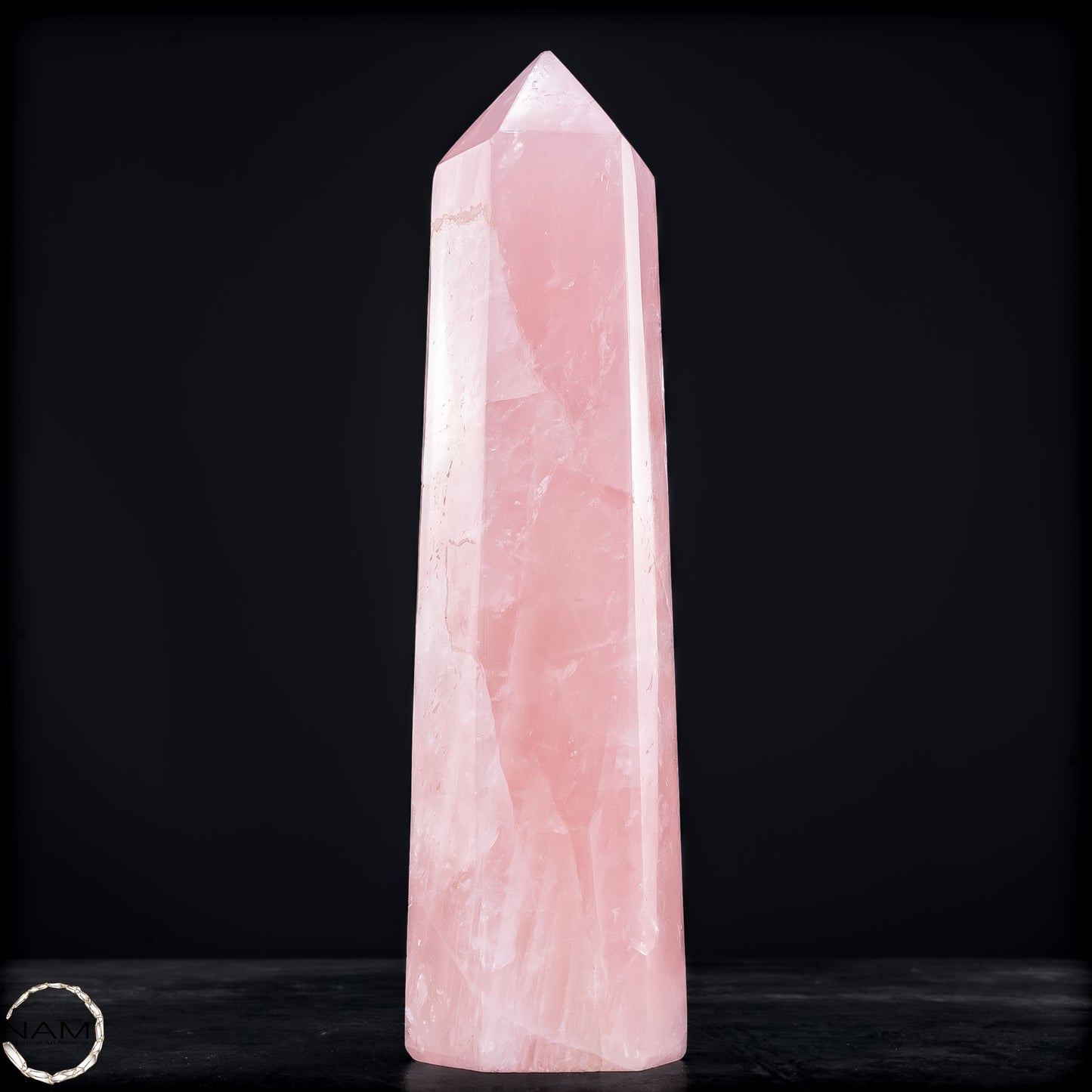 Natürlicher Rosenquarz-Kristall Obelisk aus Brasilien - 700,15g