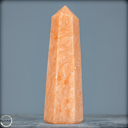 Natürlicher Orangencalcit Kristall-Obelisk - 1102,15g