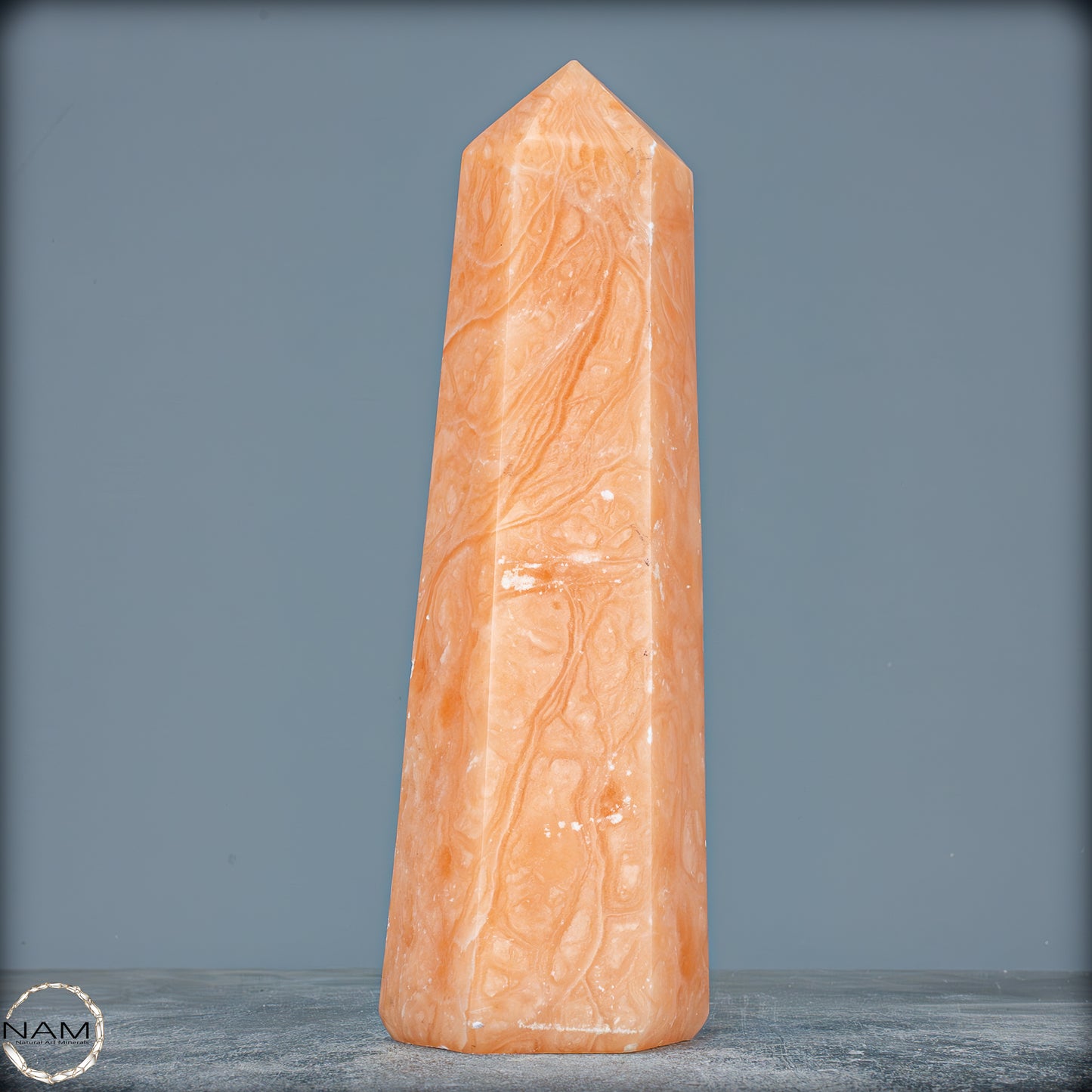 Natürlicher Orangencalcit Kristall-Obelisk - 1102,15g