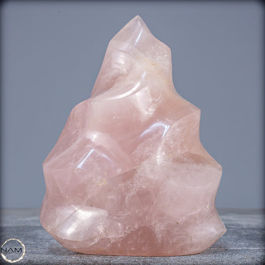 Natürliche Rosenquarz-Kristall Flamme aus Brasilien - 1253,61g
