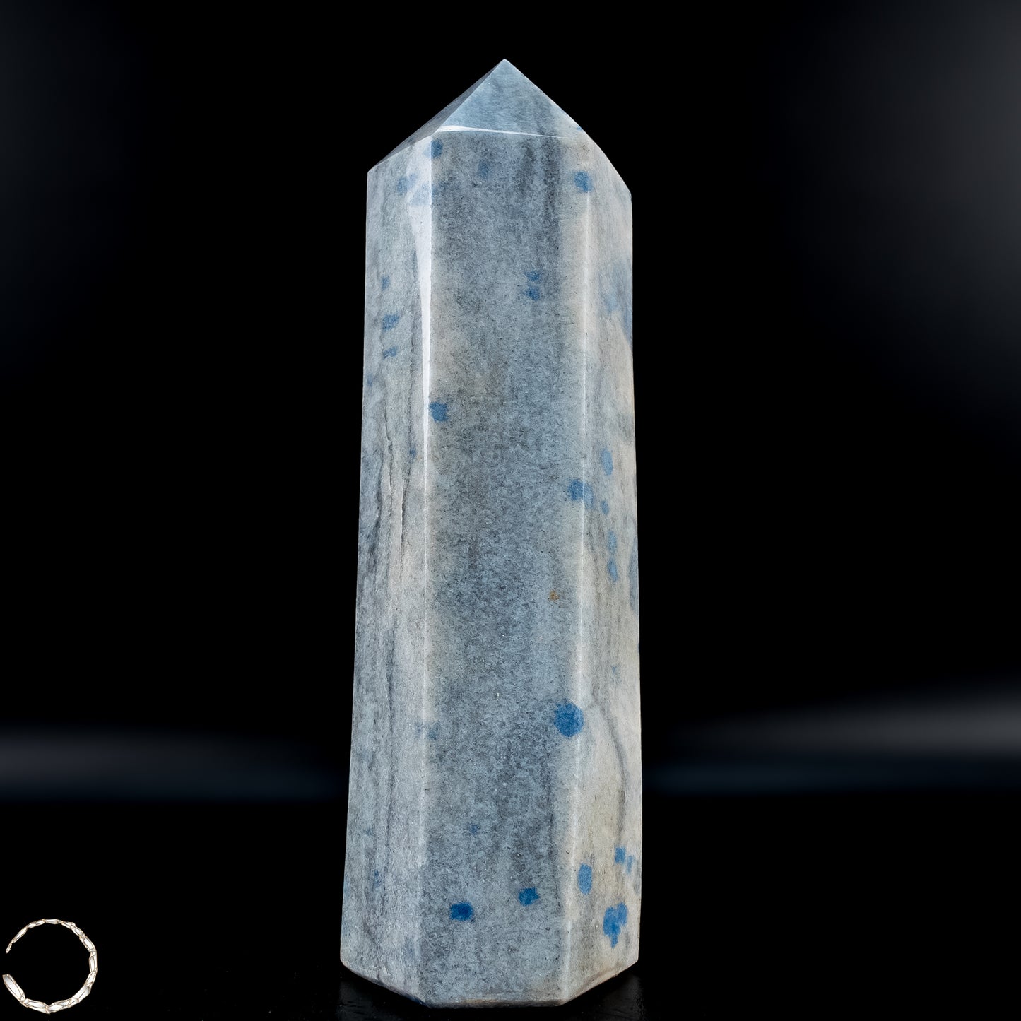 Natürlicher K2 Obelisk aus Madagaskar - 844,21g