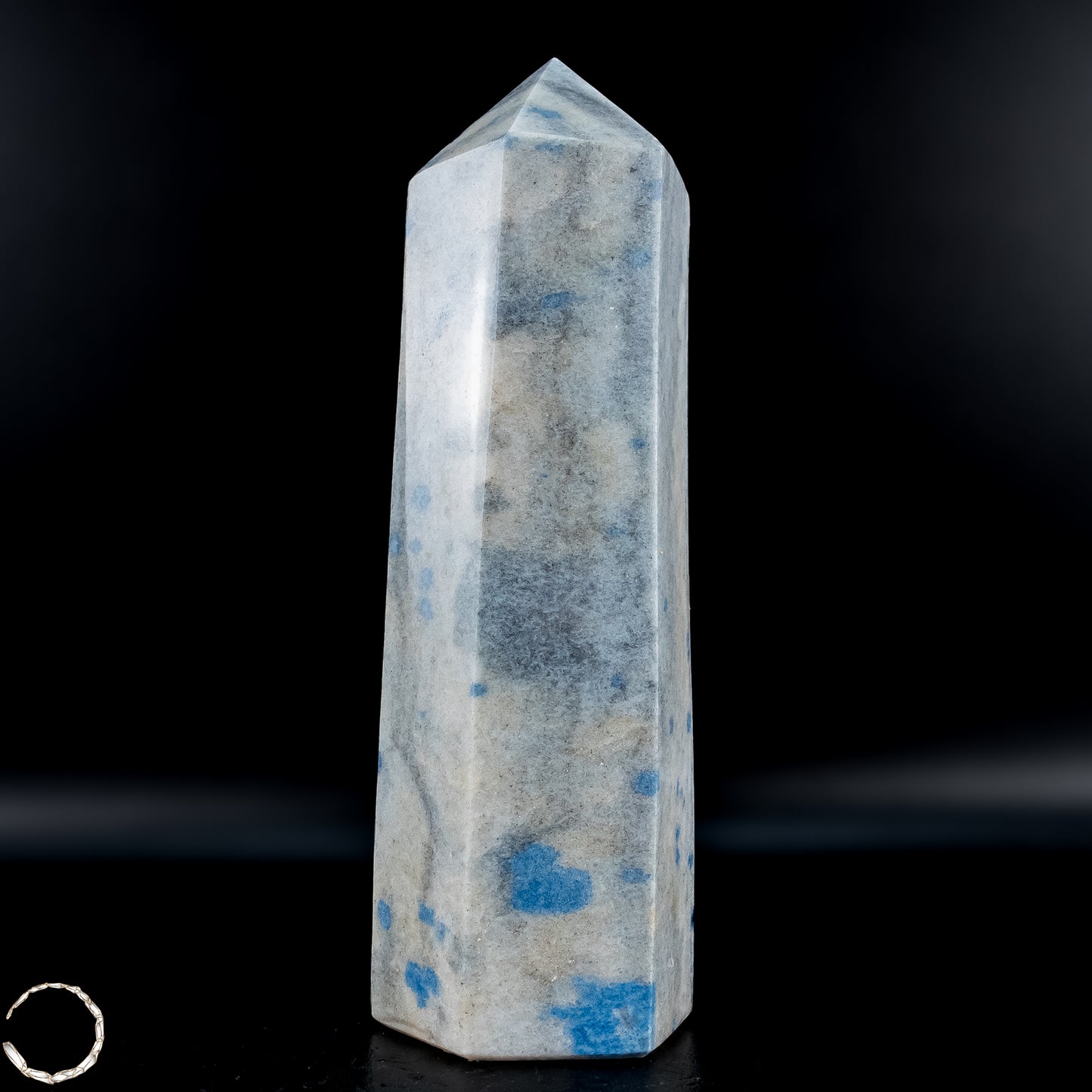 Natürlicher K2 Obelisk aus Madagaskar - 844,21g